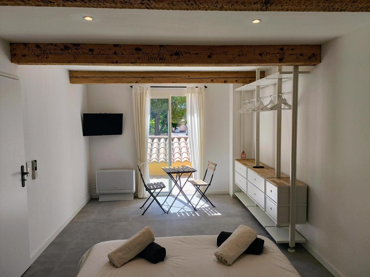 Belle Maison Mitoyenne De Standing Fréjus Exterior foto